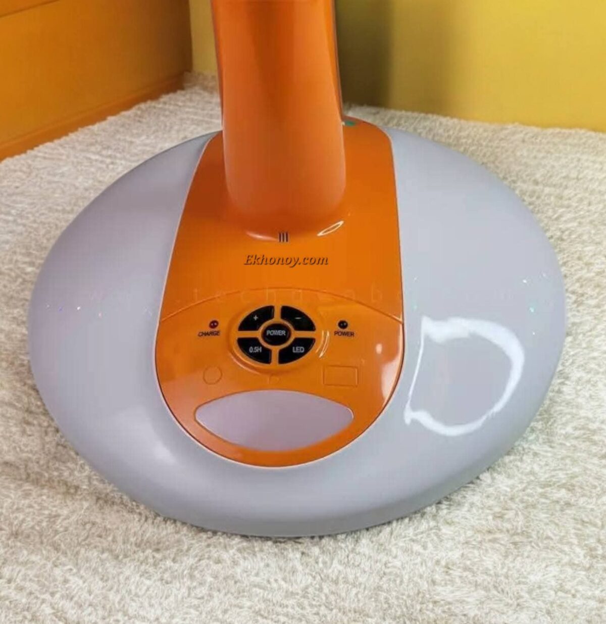 Kennede 2986Hrs 16&Quot; Rechargeable Remote Fan