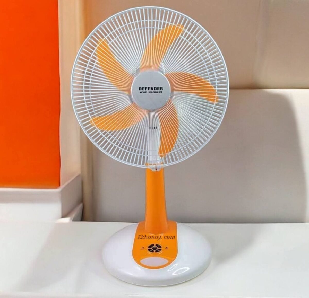 Kennede 2986Hrs 16&Quot; Rechargeable Remote Fan
